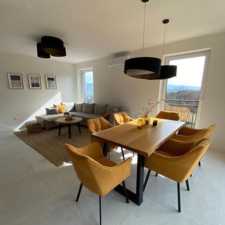 Apartman S Vyhliadkou บอยนิตแซ ภายนอก รูปภาพ