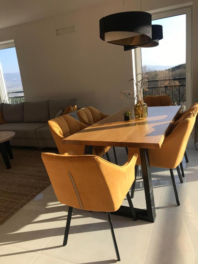 Apartman S Vyhliadkou บอยนิตแซ ภายนอก รูปภาพ